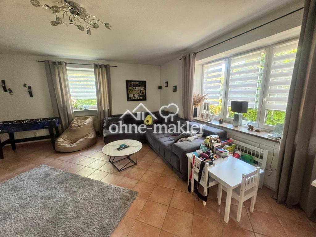 Großzügige Erdgeschosswohnung (119 m²) mit Garten, Garage & Hobbyraum, und Keller. - Photo 1
