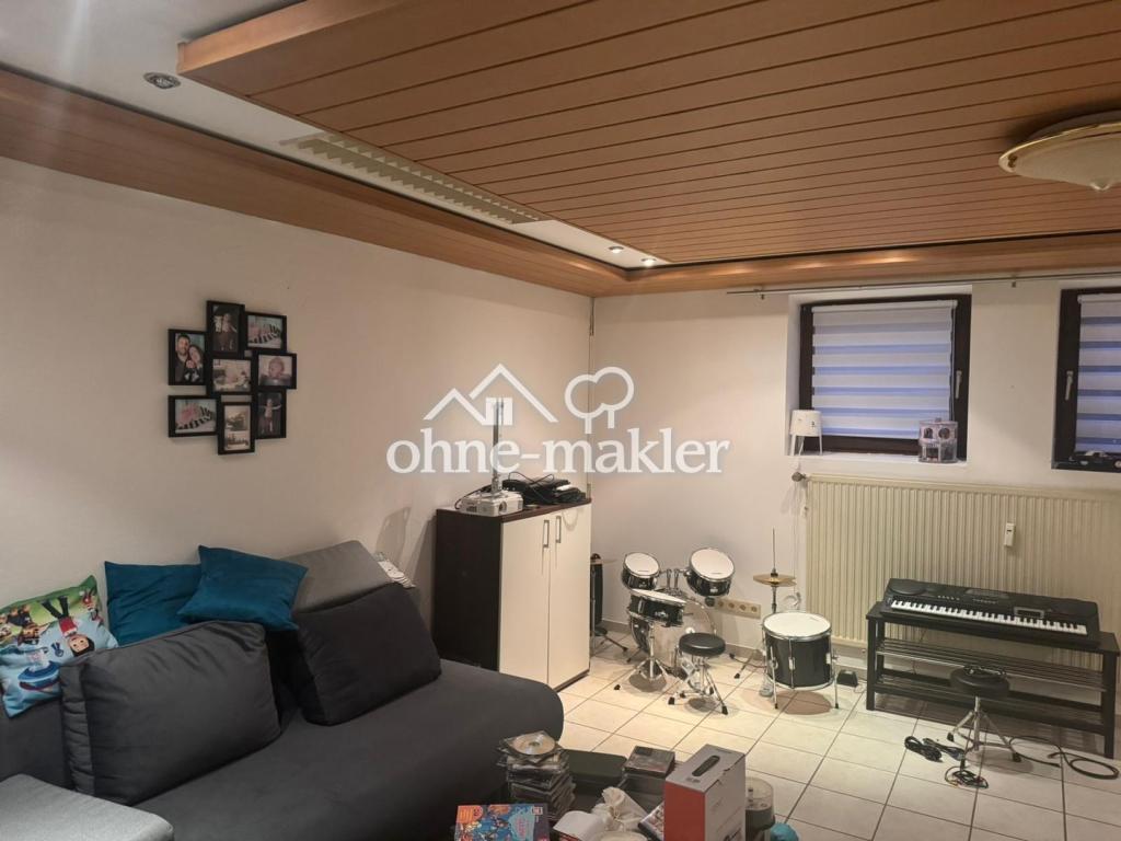 Großzügige Erdgeschosswohnung (119 m²) mit Garten, Garage & Hobbyraum, und Keller. - Photo 2