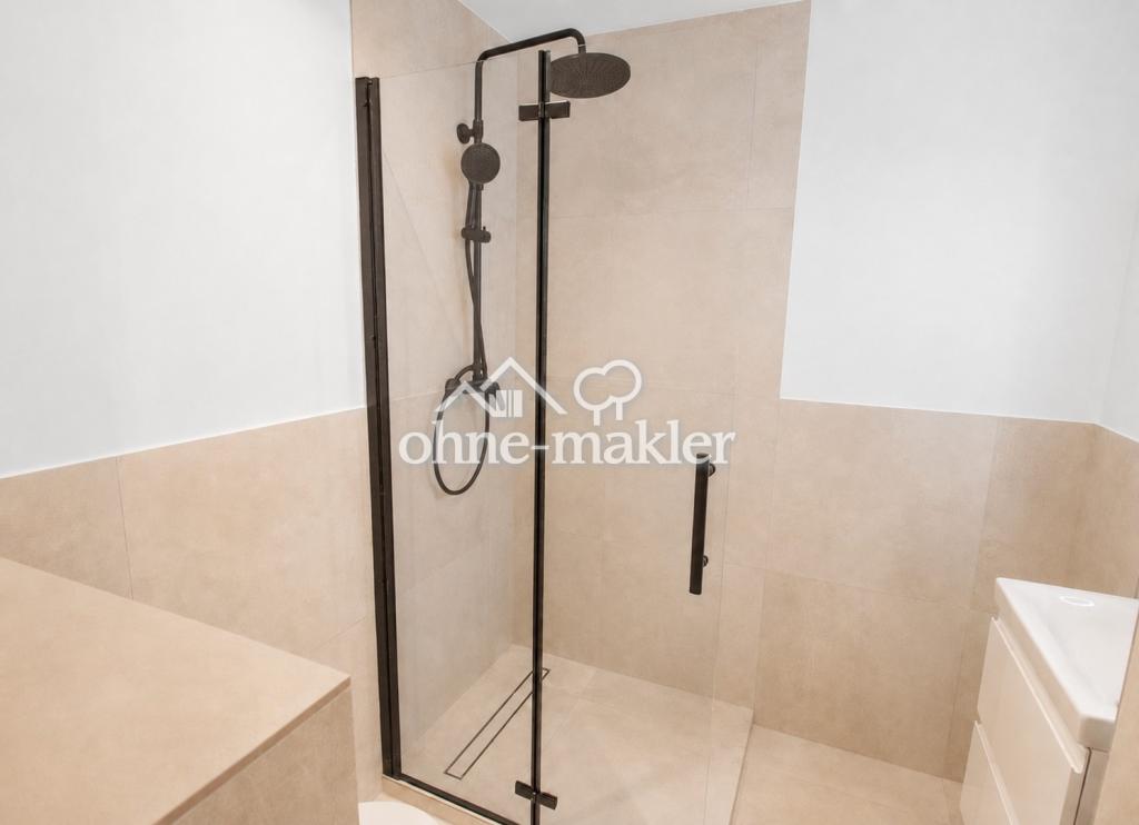 Erstbezug nach Sanierung nahe Kö: 2-Zi.-Wohnung mit neuer EBK und Balkon - Photo 3