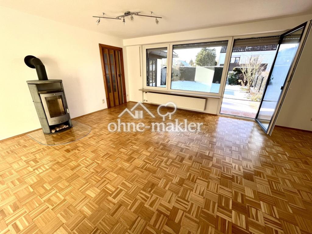Lichtdurchflutetes Haus mit modernisiertem Bad und schönem Garten - Photo 2