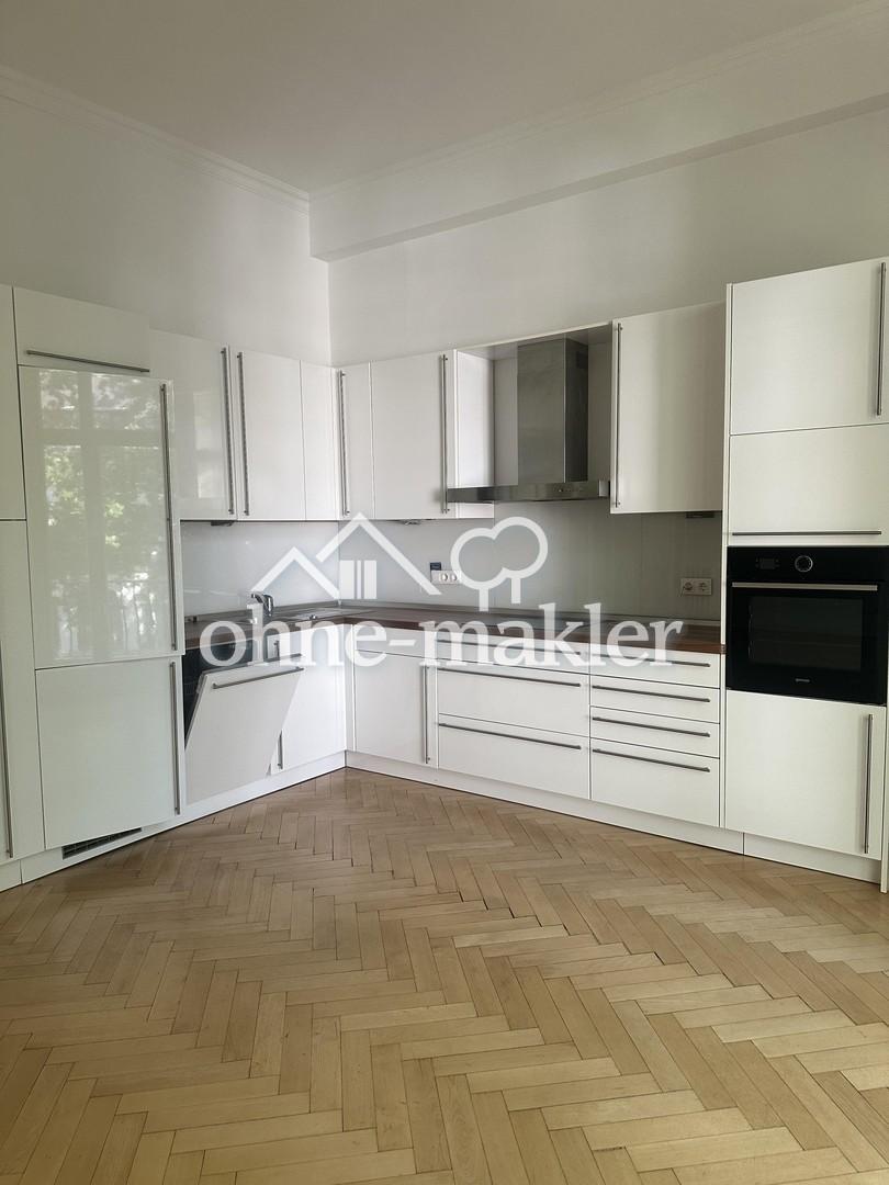 Klassische Altbauwohnung nahe der Außenalster - Photo 2