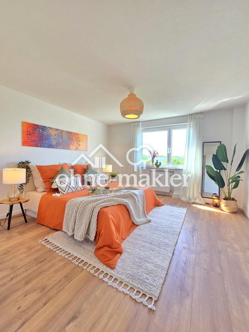 Frisch renoviert und bezugsfertig - mit Aufzug und Balkon - Photo 3