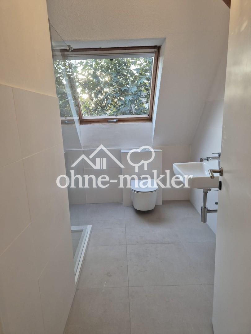Frisch sanierte 3-Zimmer-Maisonette mit 2 Bädern & großem Balkon – 79 qm – Bezugsfrei ab 01.07. - Foto 3