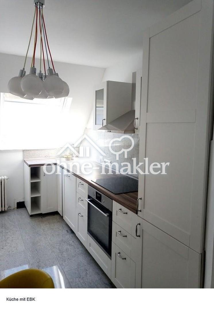 Helle, freundliche Dachgeschoß- Wohnung 2 ZKB - Foto 1