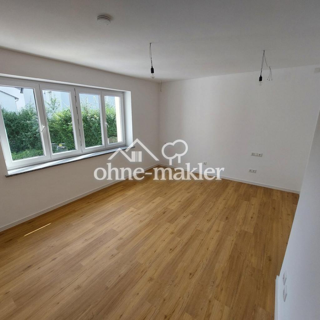 Helle und moderne 4,5 Zimmer Wohnung in ruhiger Lage in Hemau - Photo 2