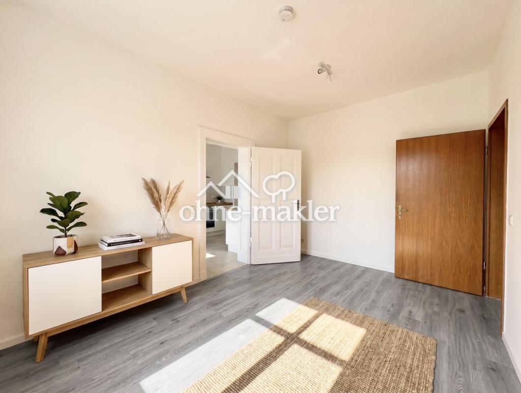 Helle 2- Zimmerwohnung im 2OG- Erstbezug nach Sanierung - Photo 2