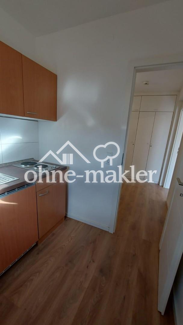 Große und gut geschnittene 1-Zimmer-Wohnung mit Balkon in Schweinfurt - Photo 1