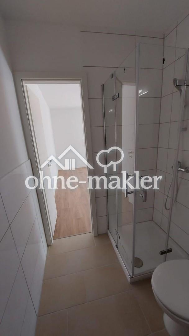 Große und gut geschnittene 1-Zimmer-Wohnung mit Balkon in Schweinfurt - Photo 3
