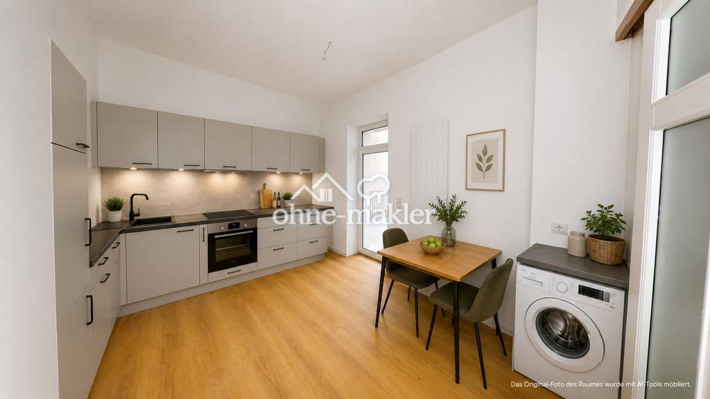 Erstbezug: Modernisierte, helle & zentrale Altbau-Wohnung (2 Zimmer, Hochparterre) - Foto 3