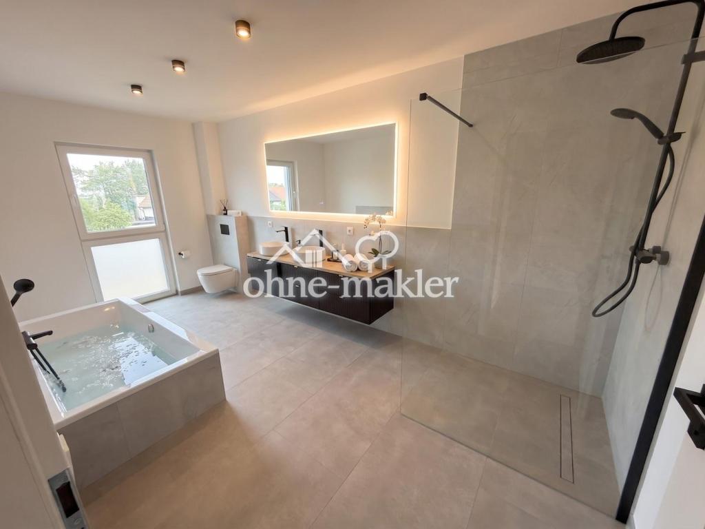 Neubau Doppelhaushälfte in ruhiger Ortsrandlage mit Terrasse und Garten Solar+Speicher+E-Mobilität - Foto 5