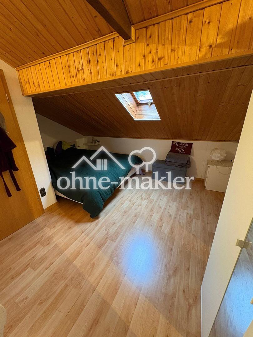 Helle Dachgeschosswohnung mit Garten, Garage und ruhiger Lage in Bad Endbach - Foto 4