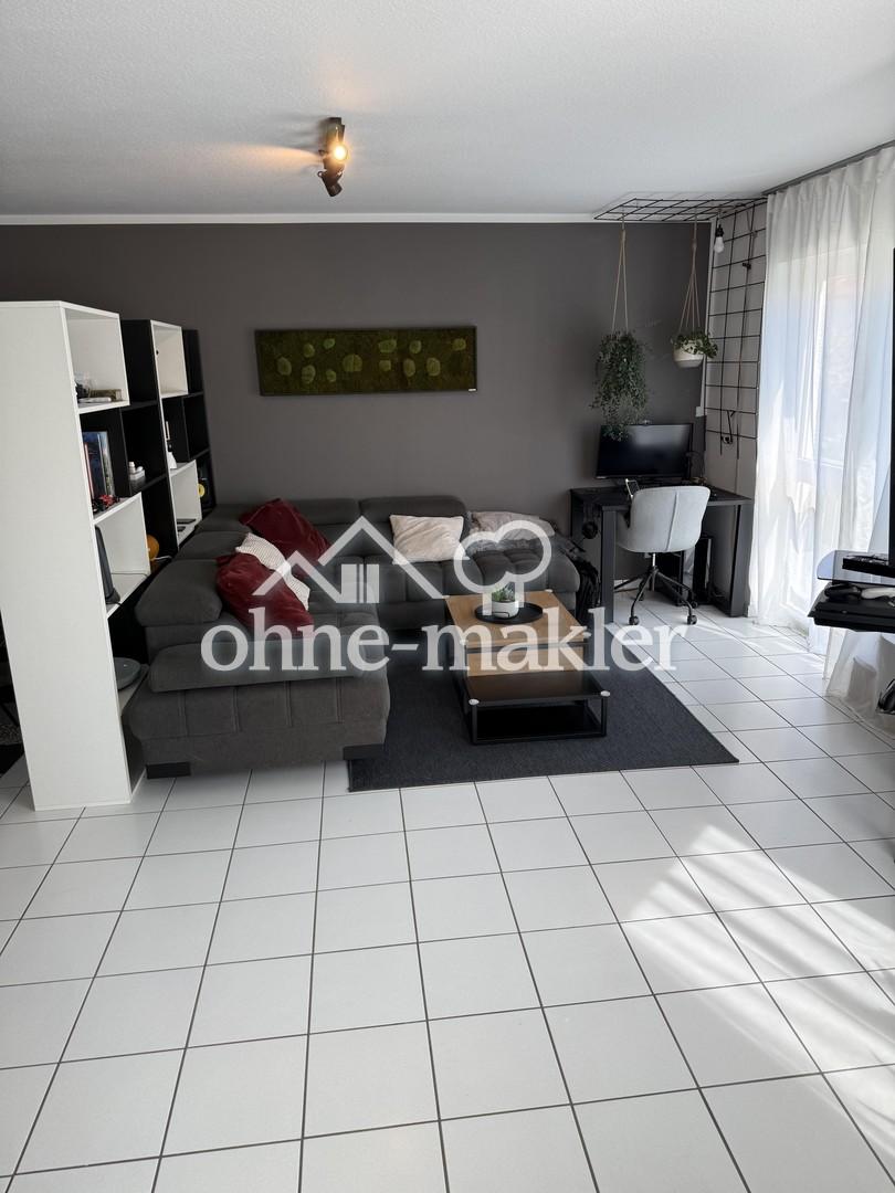 Sonnige 2-Zimmer-Wohnung mit zwei Balkonen und Stellplatz in Hochheim am Main - Photo 2