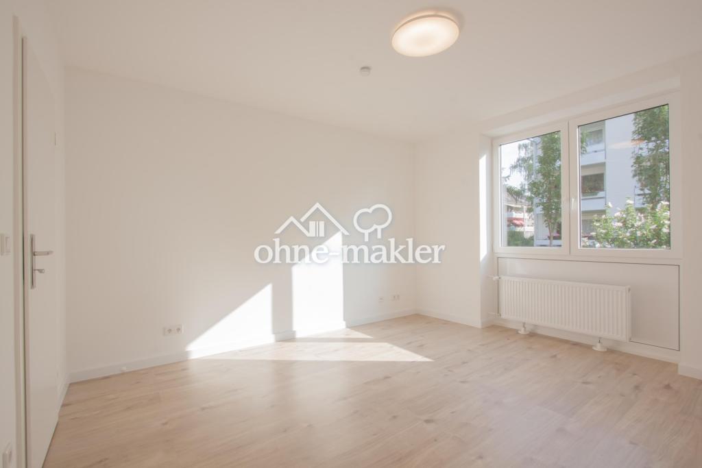 240 qm Garten, EBK, 3 Zimmer mit großem Sonnenscheinbalkon - Foto 2