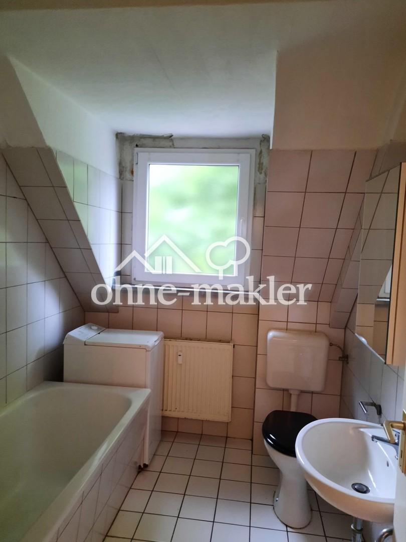Helle 1-Zimmer-Wohnung im 2. OG mit Tageslichtbad in Bottrop - Photo 3