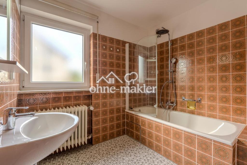 Sofort einziehen: Wohnen mit Gartenkomfort - Hochparterre-Wohnung in Reutlingen - Photo 4
