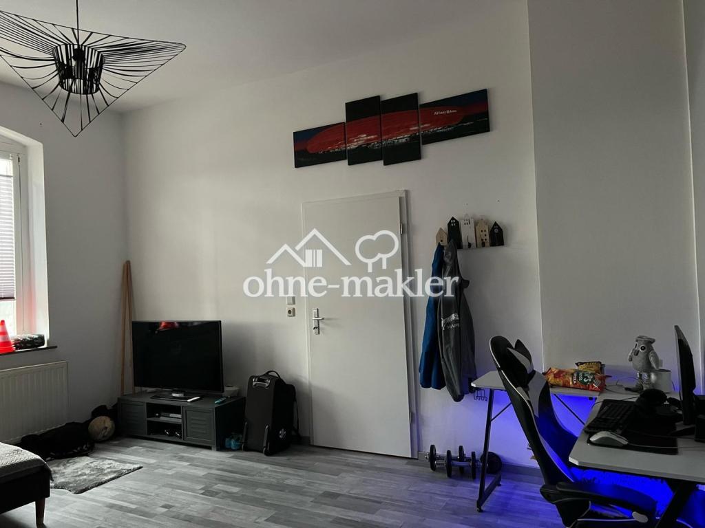 Großzügige 4-Zimmer-Wohnung | 107 m² | große Wohnküche | Bad mit Badewanne | Hof - Foto 1