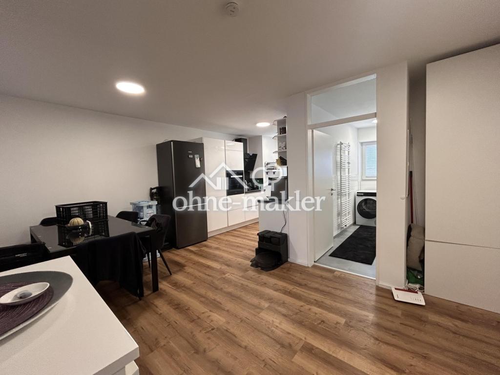 Sanierte und großzügige 2,5 Zimmer-Wohnung mit Wintergarten! - Photo 5