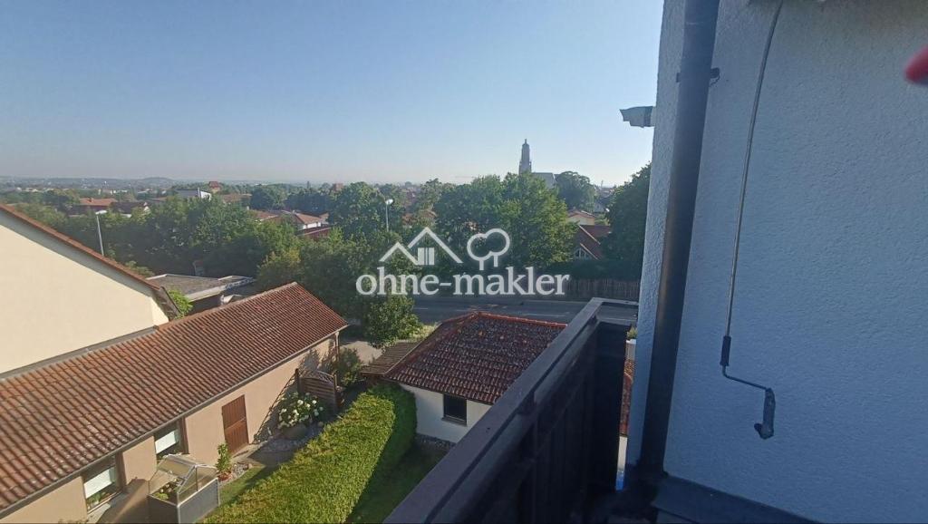 Modern renovierte 3,5-Zimmer-Maisonette mit großem Hobbyraum und Balkon - Foto 3
