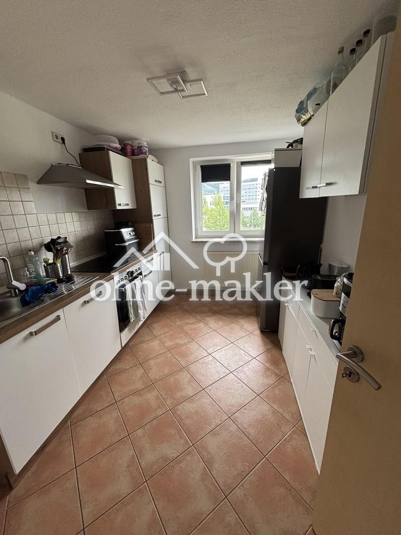 Helle 3-Zimmer-Dachgeschosswohnung mit Balkon & Einbauküche – Haustiere erlaubt - Photo 5
