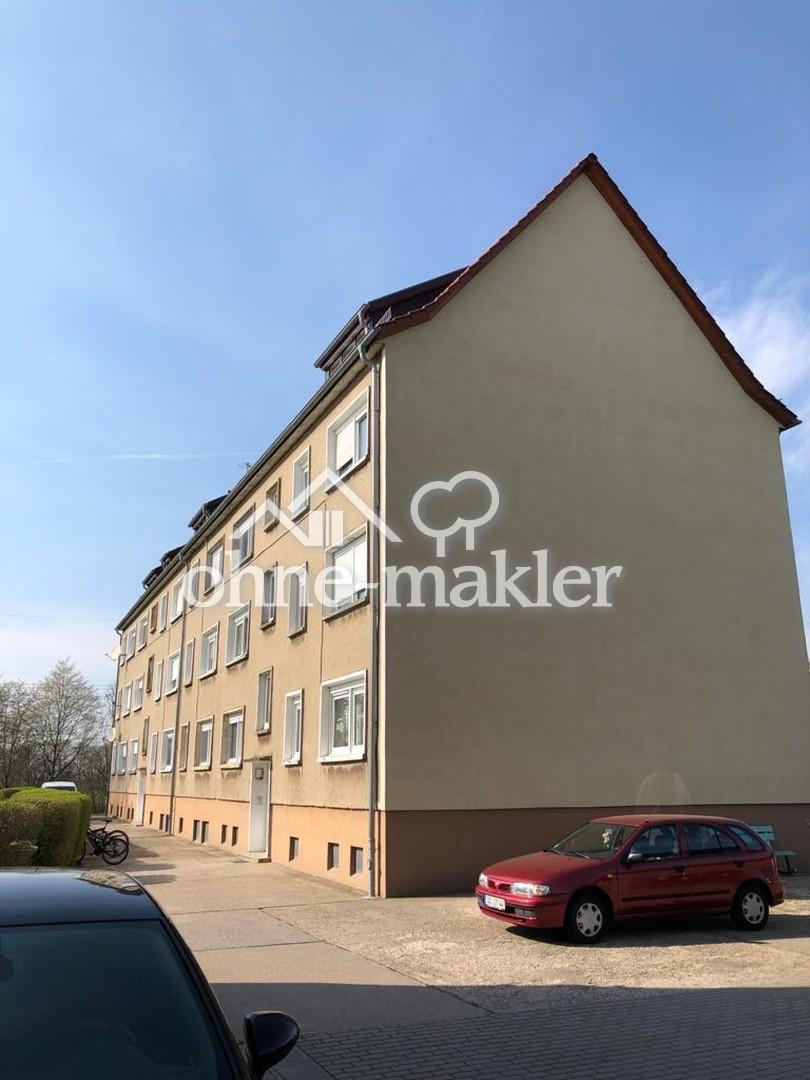2-Zimmer Wohlfühloase mit Stellplatz im Grünen - Photo 2