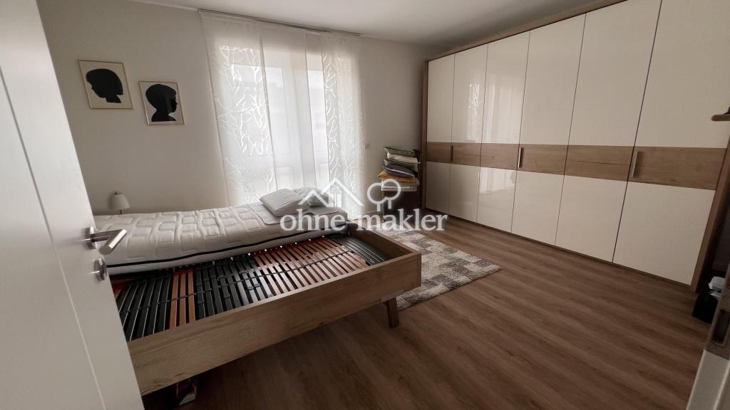 Teilmöblierte barrierearme 3 Zimmer Wohnung mit Balkon und Aufzug in ruhiger Lage - Photo 3