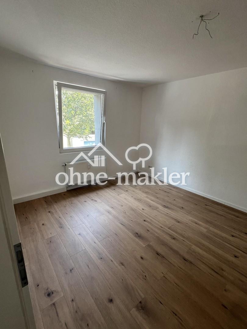 Sanierte und helle 2-Zimmerwohnung m. gr. Wohnküche + Duschbad - Photo 2