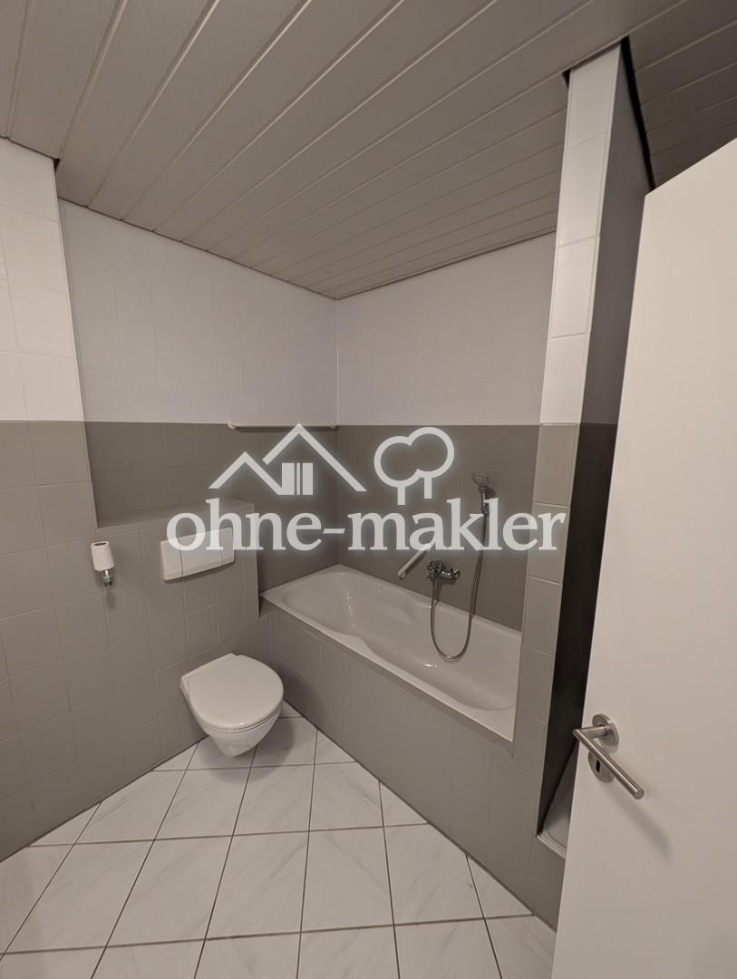 Renovierter Wohntraum mit Seeblick: 87 m² 3-Zimmer-Wohnung inkl. Einbauküche & Balkon - Photo 5