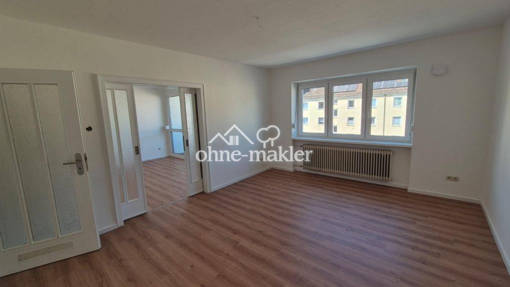 Frisch renovierte 3-Zimmer-Wohnung mit Balkon im energetisch modernisierten Mehrfamilienhaus - Photo 2
