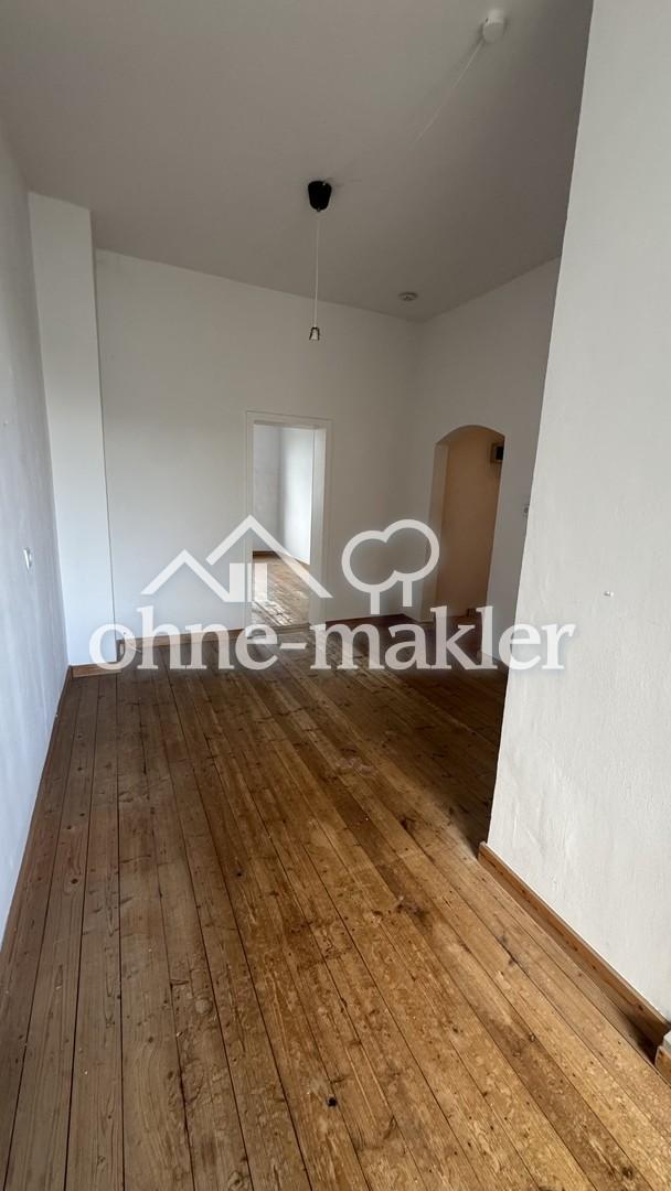 Große Innenstadtwohnung mit Balkon und Garten - Photo 2