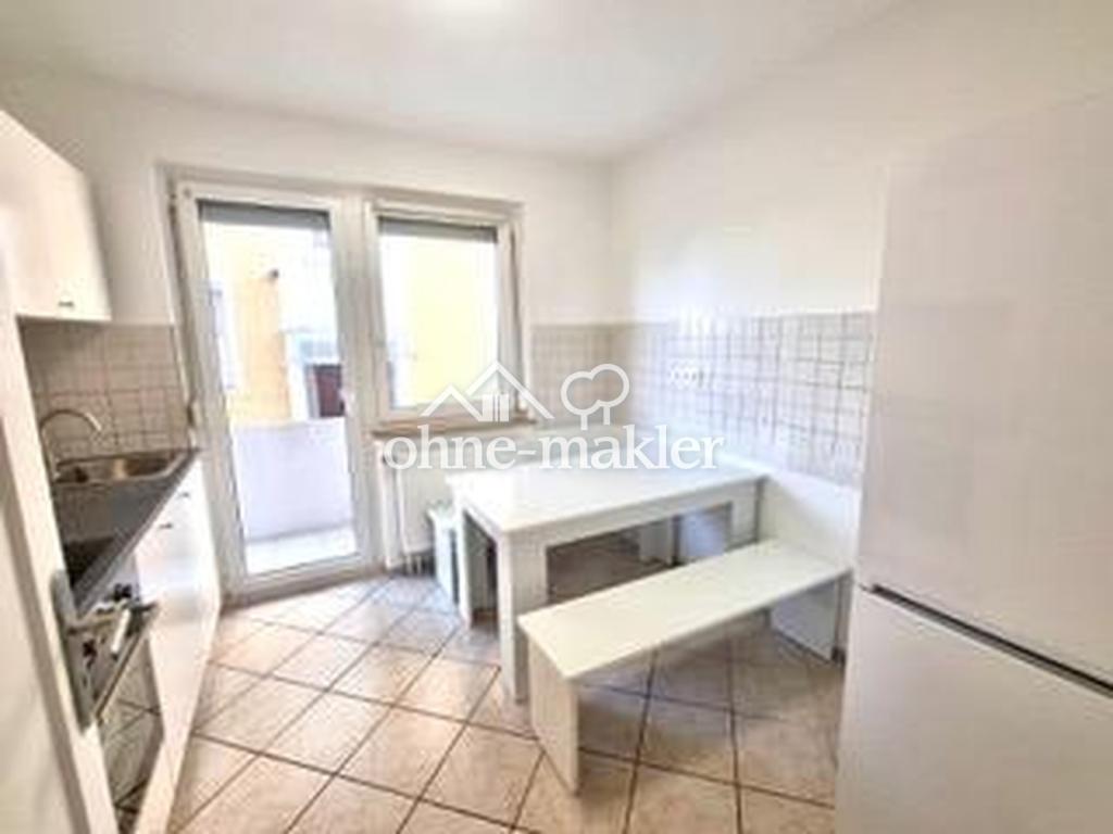 *Helles WG-Zimmer* mit EBK und allg. Balkon - Photo 3