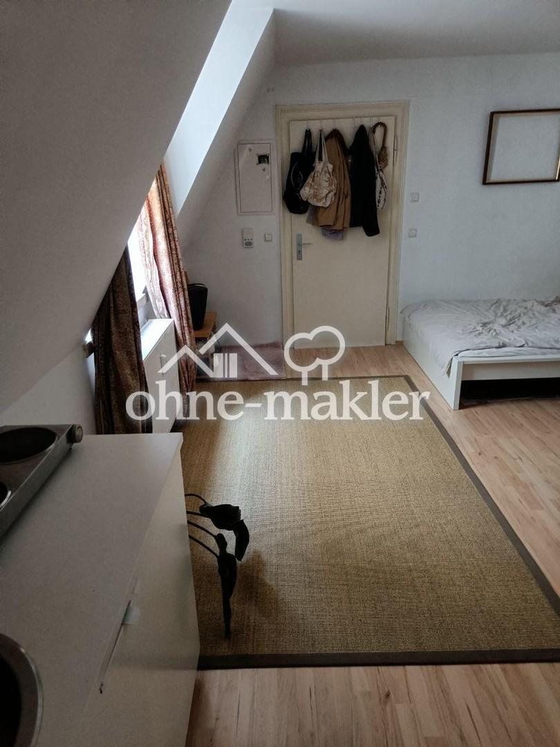 Modernisiertes Single-Apartment im ruhigen Hinterhof nahe Goetheplatz - Photo 3