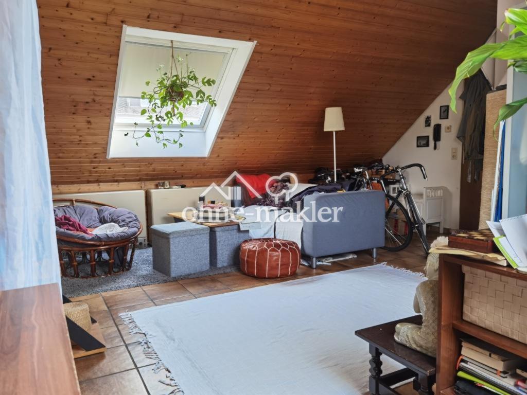 Frisch renovierte 1-Zimmer-Wohnung mit Balkon und Einbauküche - Photo 1