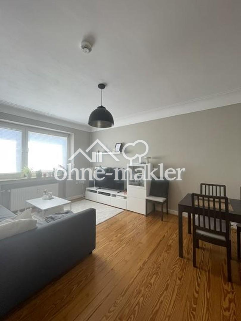 Sehr schöne 3-Zimmerwohnung mit Balkon in Eller! Bad mit Tageslichtfenster - Photo 3