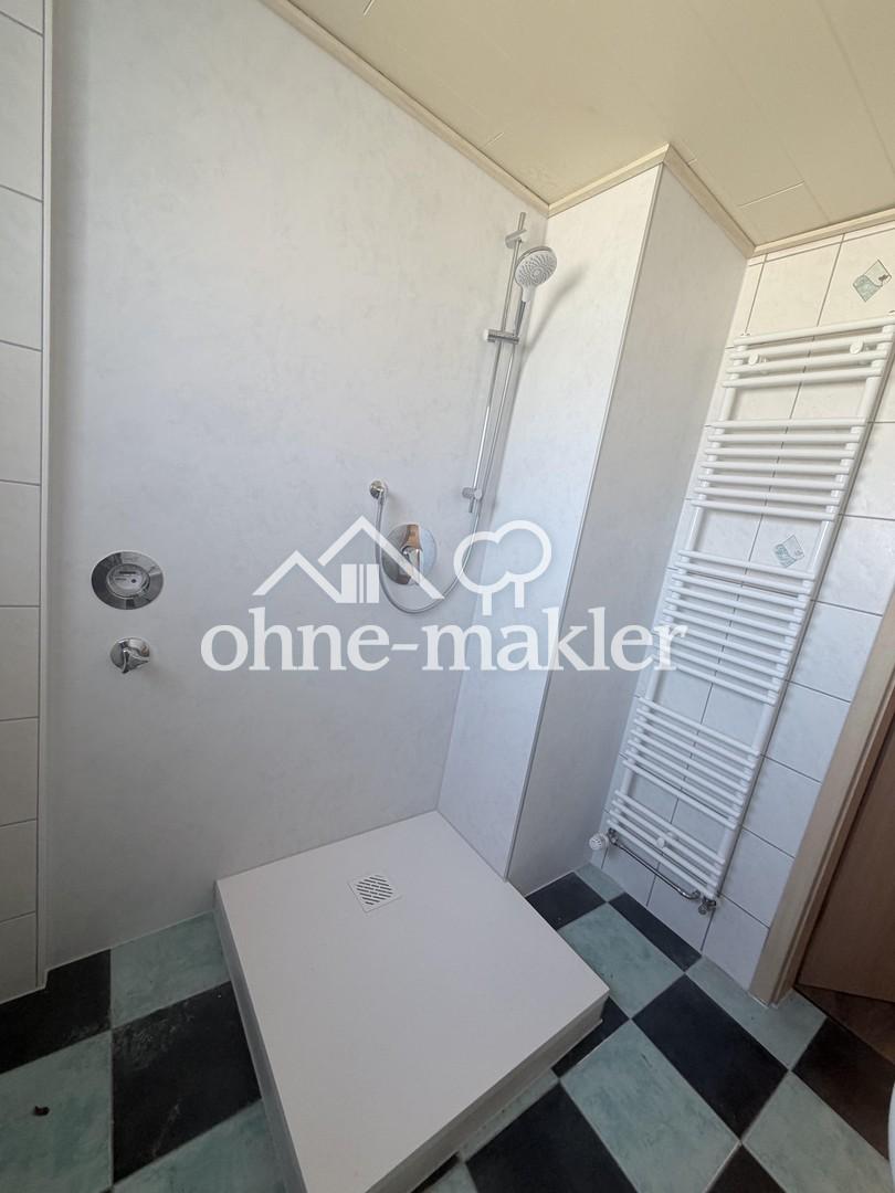 zentral gelegene, frisch renovierte 2-Zi. Wohnung - Photo 5