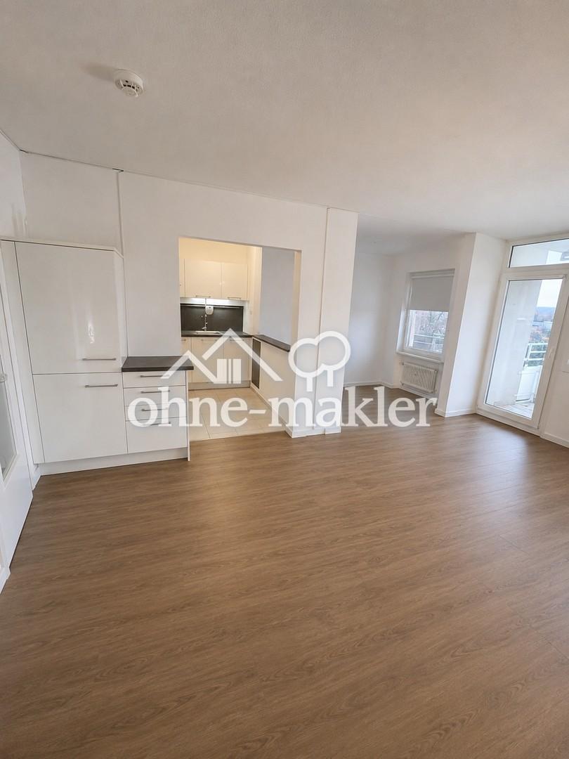 Frisch renovierte 2-Zimmer-Wohnung mit Südostbalkon & Einbauküche - Foto 1