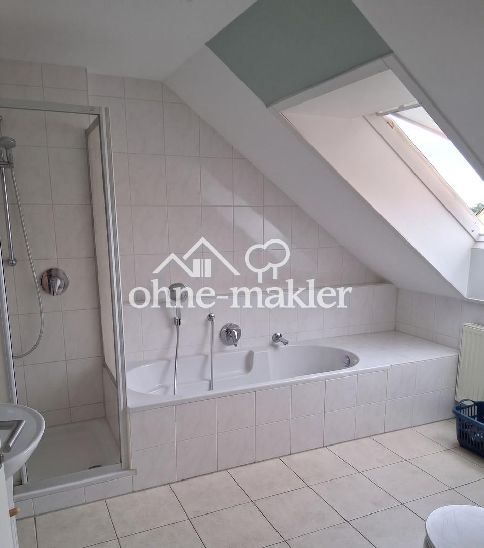 Dachgeschosswohnung mit Weitblick - Photo 3