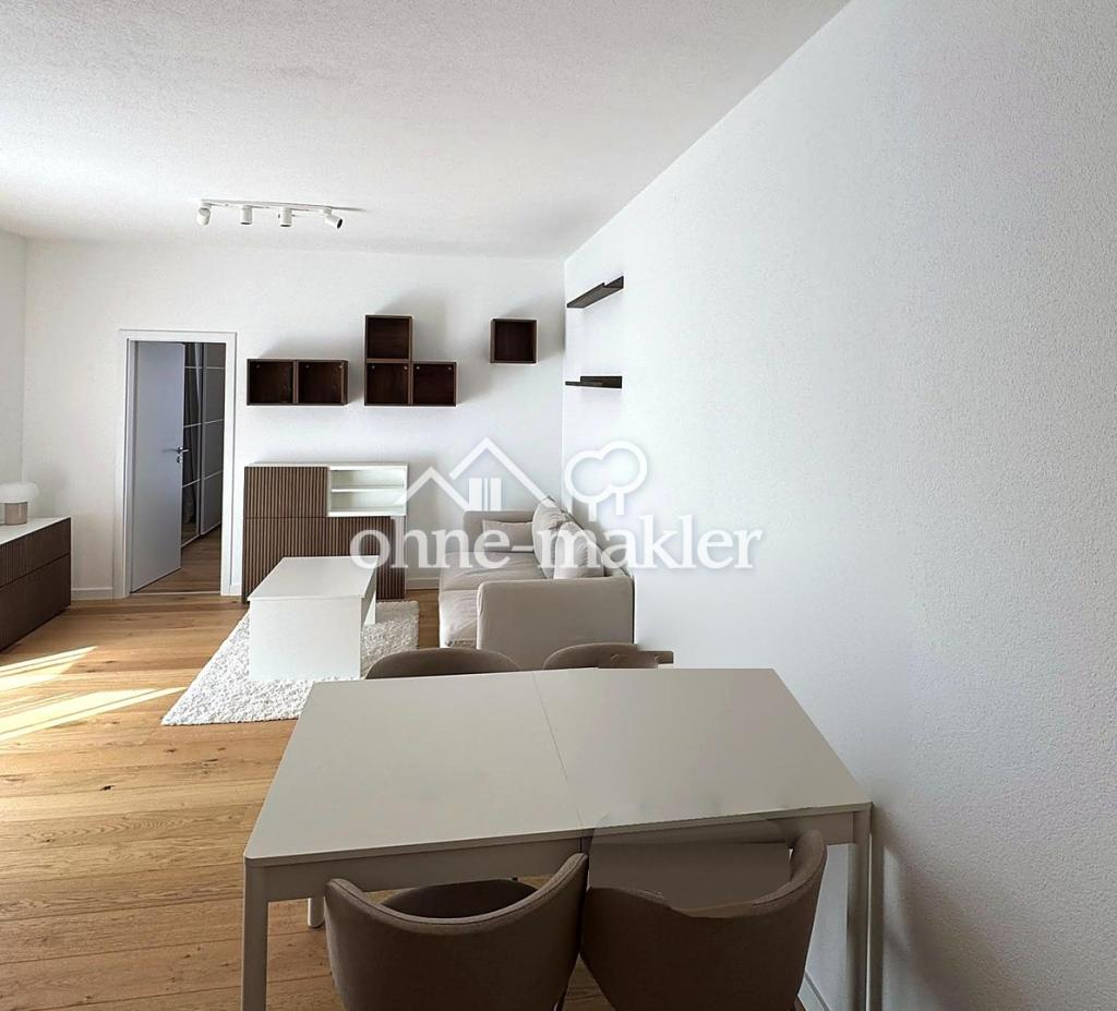 Modern möbliertes 2-Zimmer-Apartment mit Balkon in KfW-55-Effizienzhaus Metzingen - Photo 1