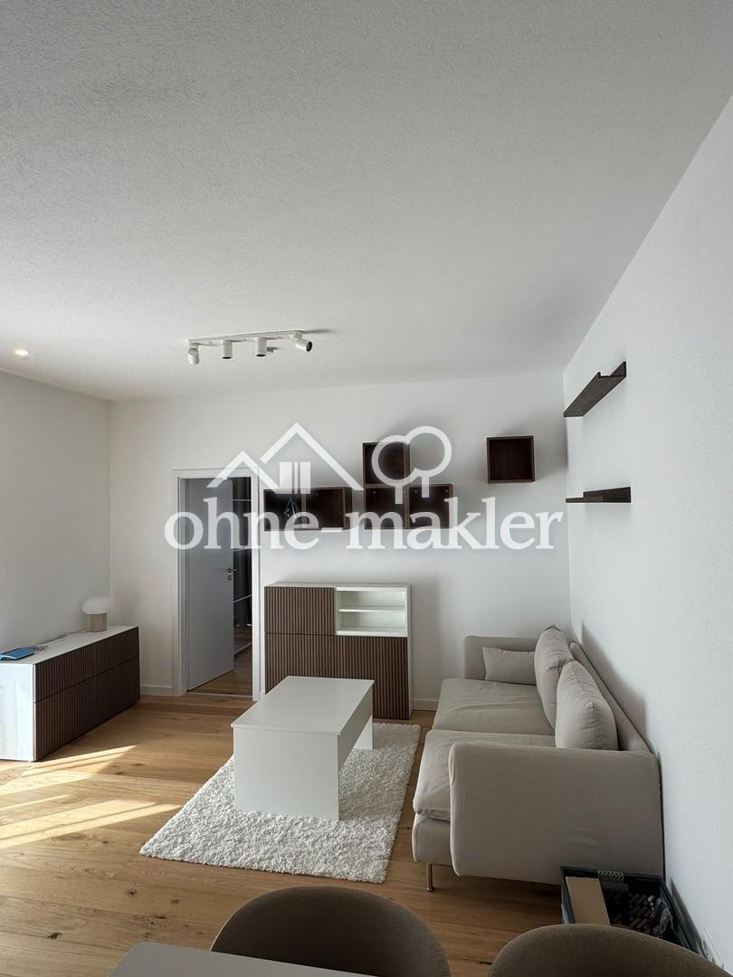 Modern möbliertes 2-Zimmer-Apartment mit Balkon in KfW-55-Effizienzhaus Metzingen - Photo 2