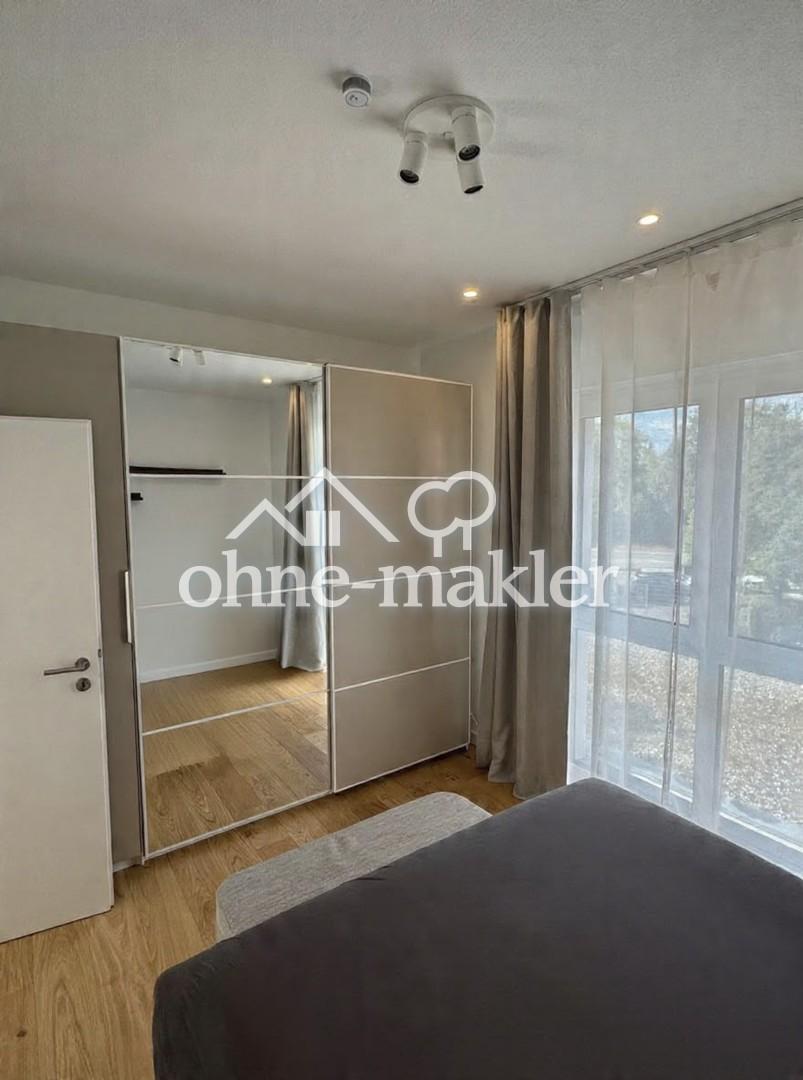 Modern möbliertes 2-Zimmer-Apartment mit Balkon in KfW-55-Effizienzhaus Metzingen - Photo 4