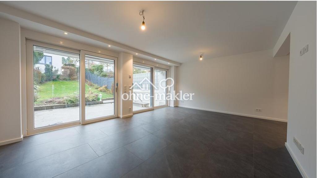 Stilvolles Reihenhaus mit Garten in begehrter Lage von Bad Soden - Foto 1