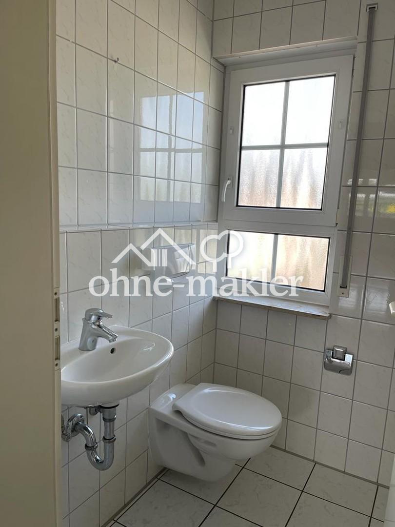 von privat: Helle, ruhige Balkon-Wohnung 3 Zimmer, neue Wärmepumpe - Photo 4