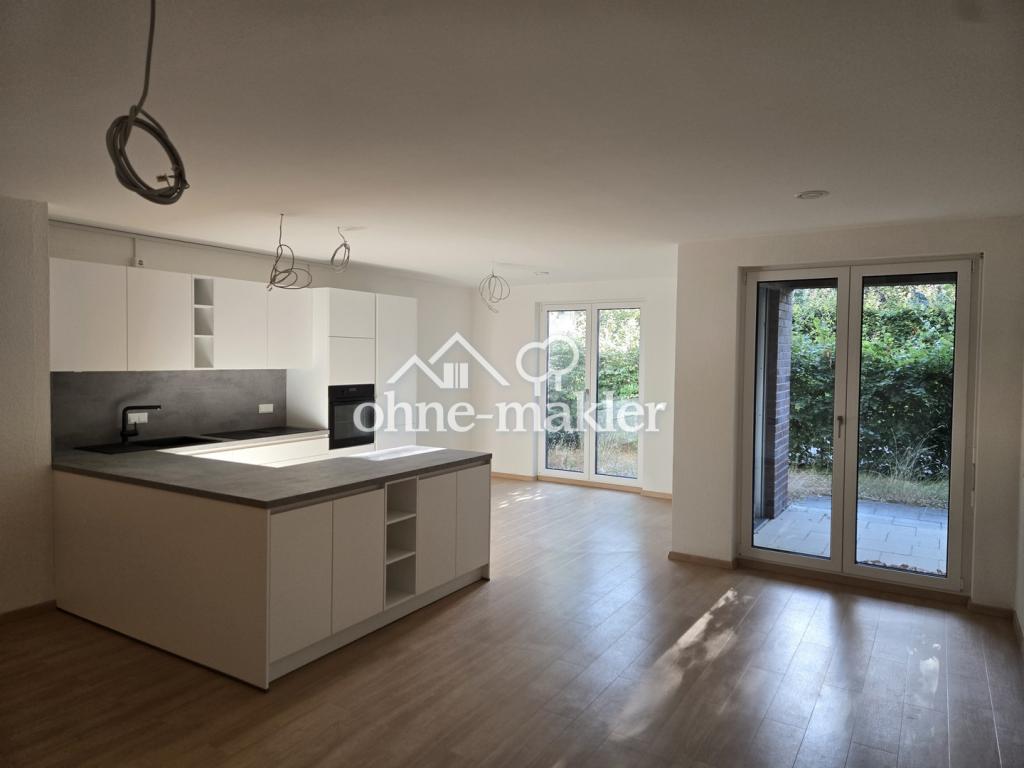 Drei-Zimmer-Gartenwohnung mit Einbauküche in hochwertiger Wohnanlage / Erstbezug nach Sanierung - Photo 1