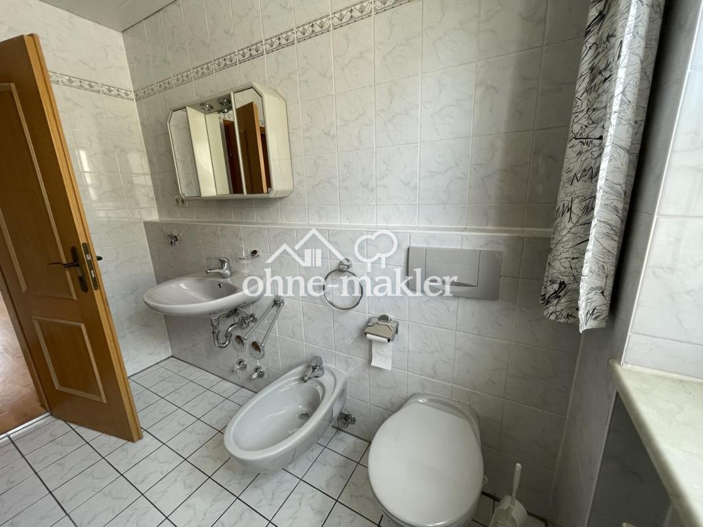 Dachgeschosswohnung mit wunderschönem Ausblick - Foto 5