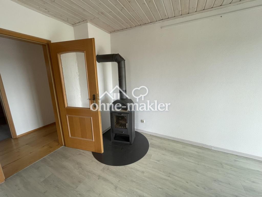Dachgeschosswohnung mit wunderschönem Ausblick - Foto 1