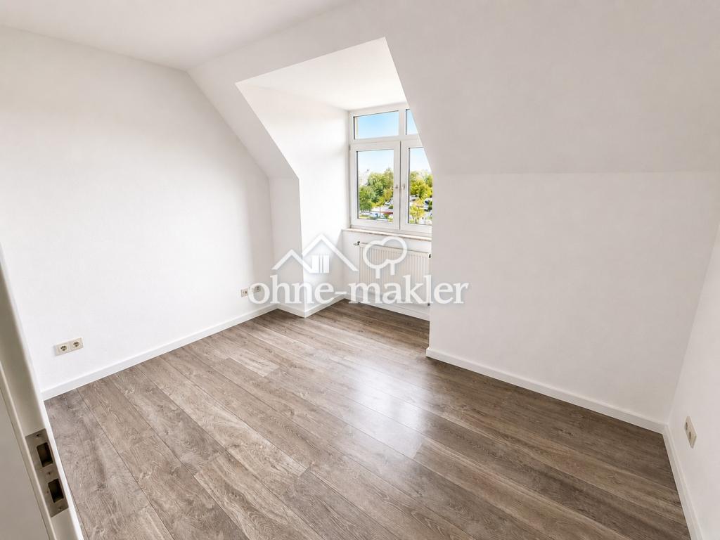 Großzügige 3-Zimmer-Wohnung mit 2 Bädern, Balkon & Stellplatz - Photo 2