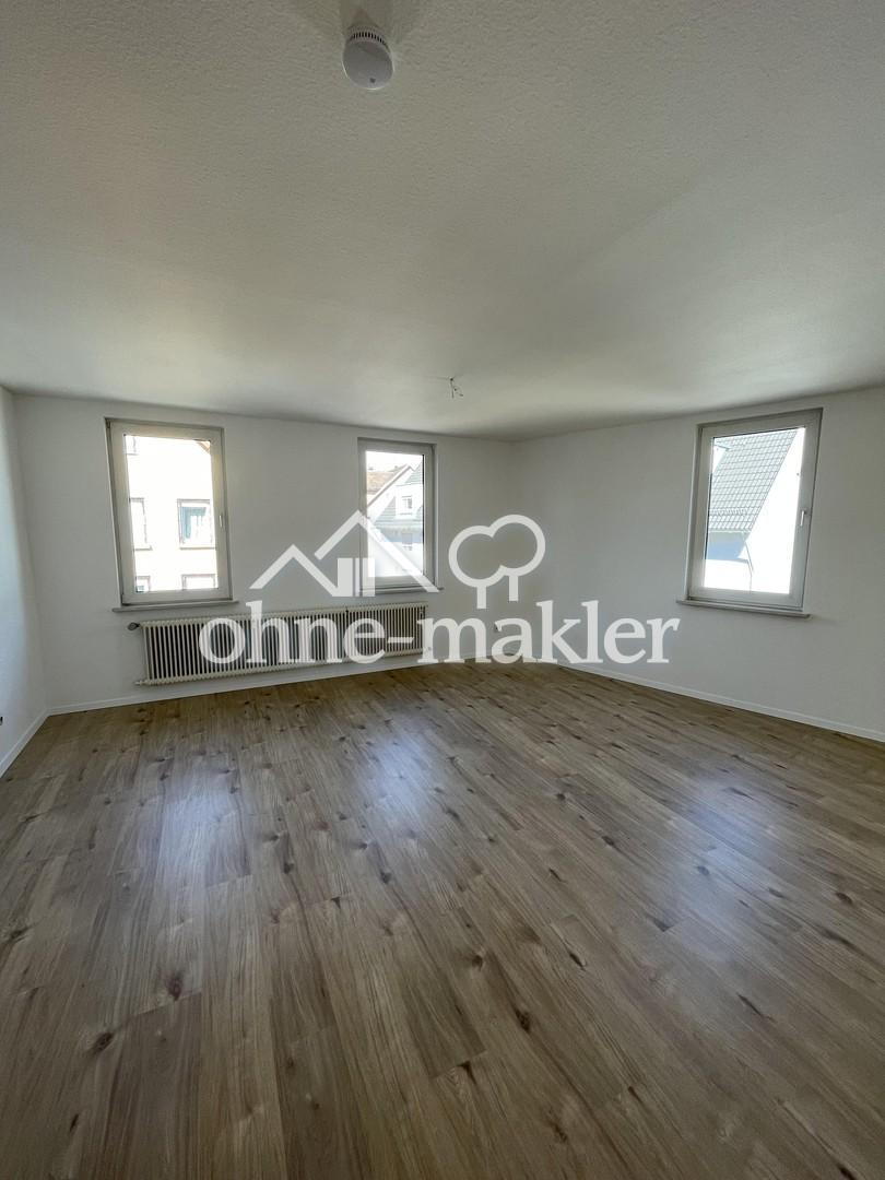 9-Betten-Mitarbeiterwohnung in Nürtingen – ideal für Fahrer & Monteure - Photo 1