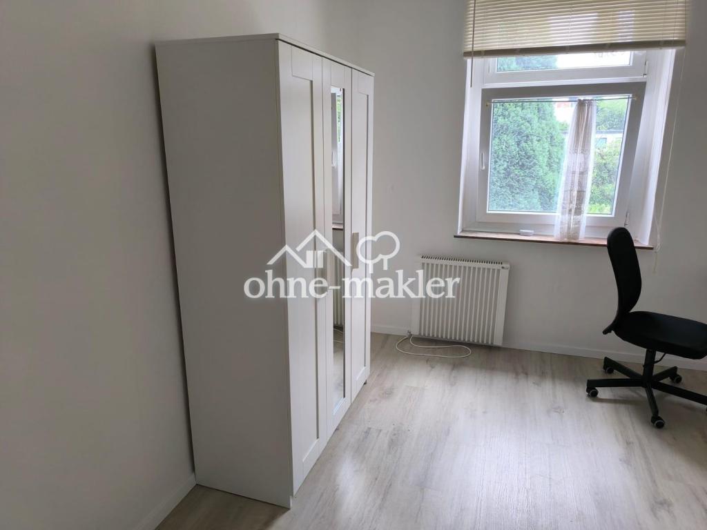 Zimmer in 4er Studenten-WG | neu möbliert und renoviert | U35-Linie fußläufig - Foto 1