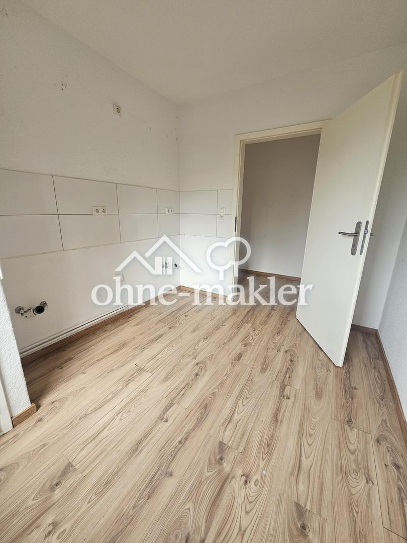 2-Zimmer-Wohnung mit Balkon in Wilhelmshaven Mitte - Photo 2