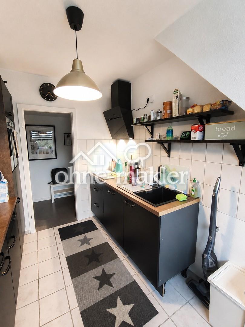 Helle 4-Zimmer Wohnung mit Einbauküche in zentraler Lage - Foto 1