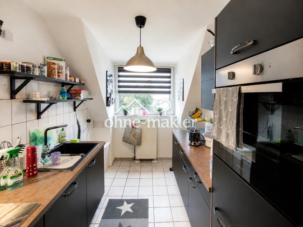 Helle 4-Zimmer Wohnung mit Einbauküche in zentraler Lage - Foto 2
